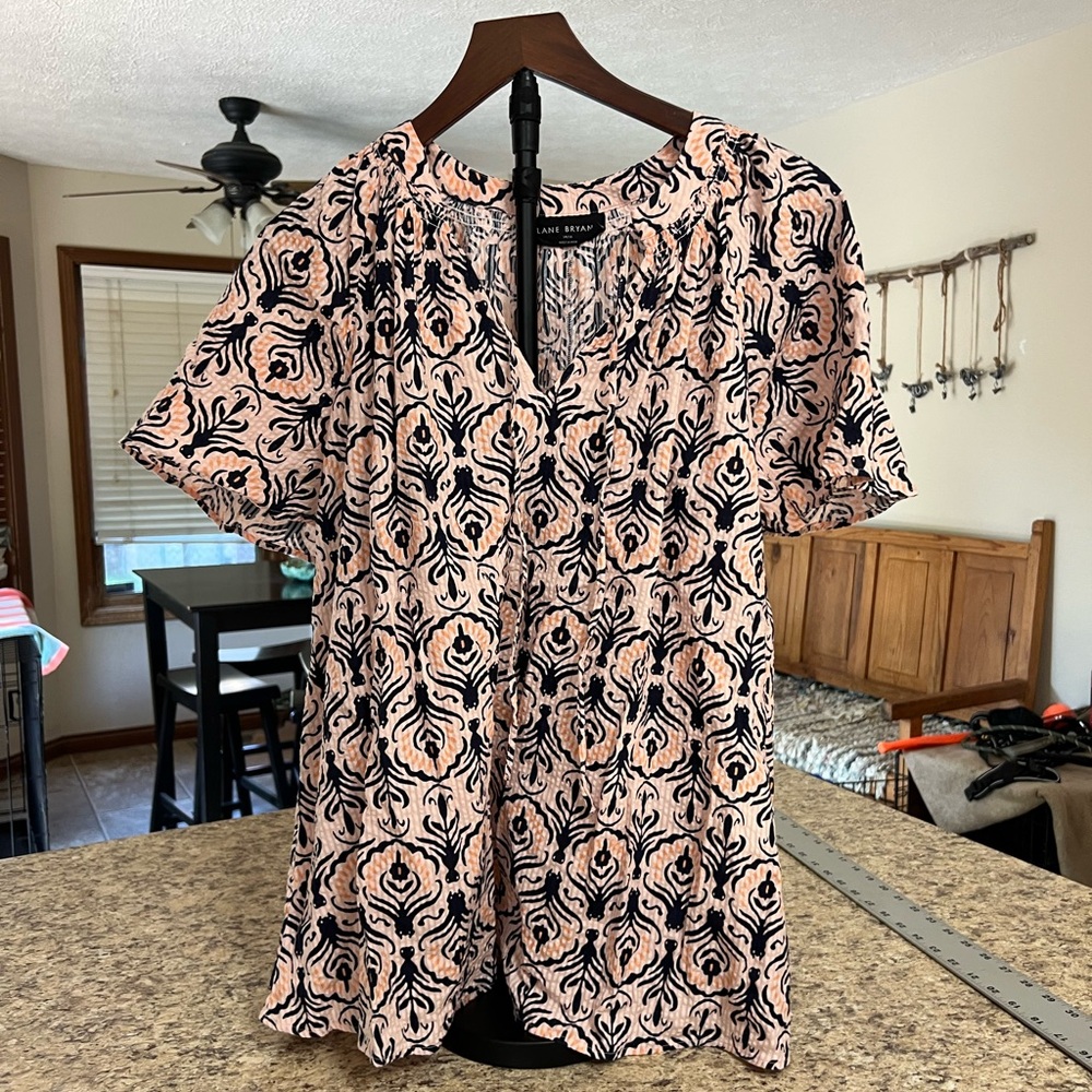 Lane Bryant Peach Navy Blue Printed Short Sleeve Blouse